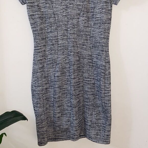 A’gaci Gray Dress - Picture 4 of 7